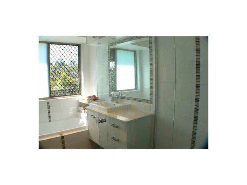 5 Medindie Ct, Bli Bli QLD 4560