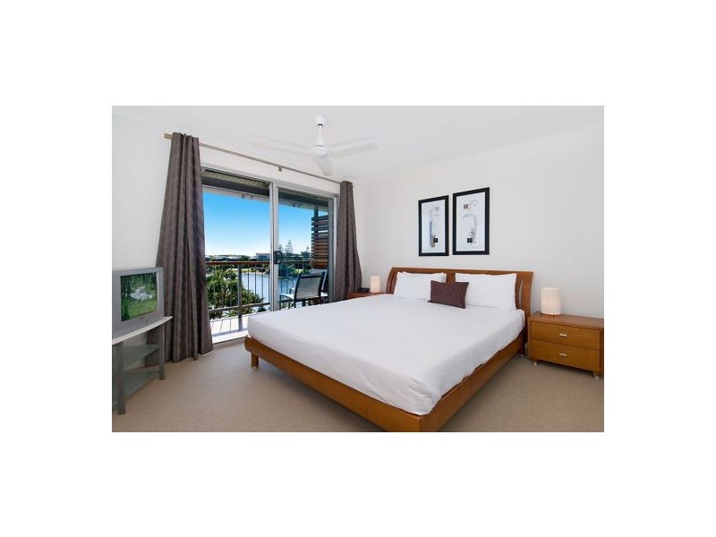 67/80 North Shore Rd, Twin Waters QLD 4564