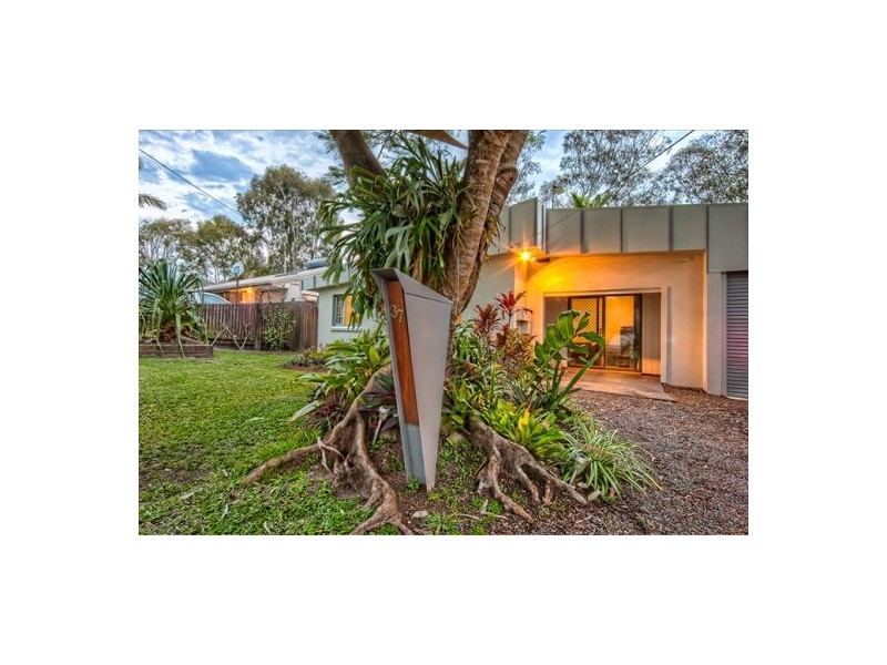 37 Nungo St, Pacific Paradise QLD 4564