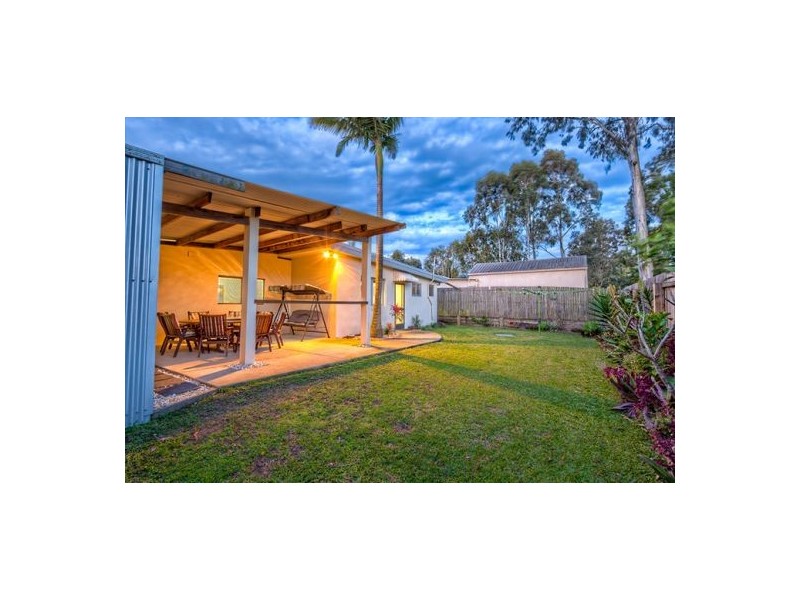 37 Nungo St, Pacific Paradise QLD 4564