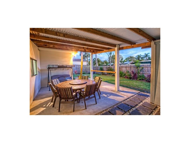 37 Nungo St, Pacific Paradise QLD 4564