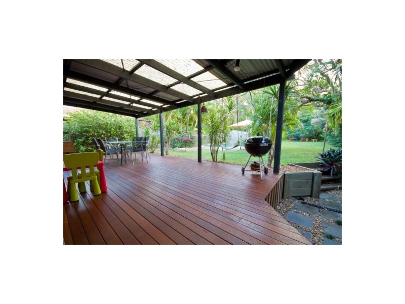 12  Conebush St, Mudjimba QLD 4564