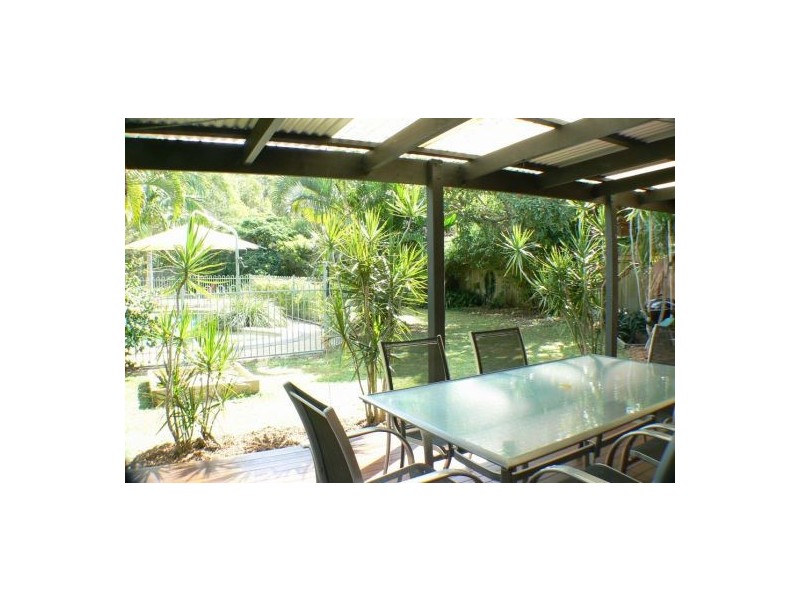 12  Conebush St, Mudjimba QLD 4564