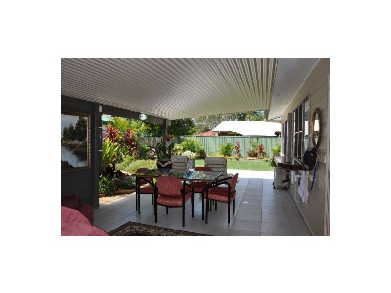 14. Kandoo Street, Pacific Paradise QLD 4564