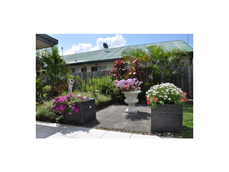 14. Kandoo Street, Pacific Paradise QLD 4564