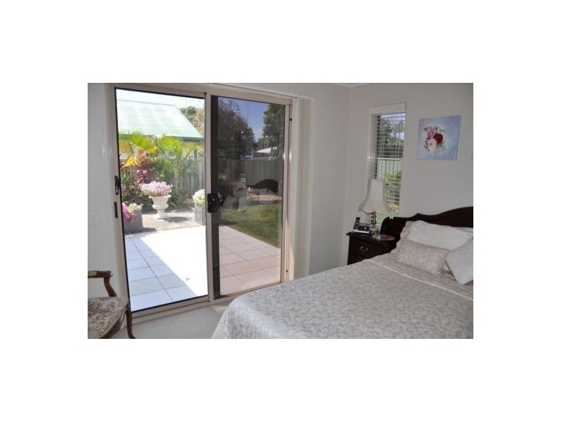 14. Kandoo Street, Pacific Paradise QLD 4564