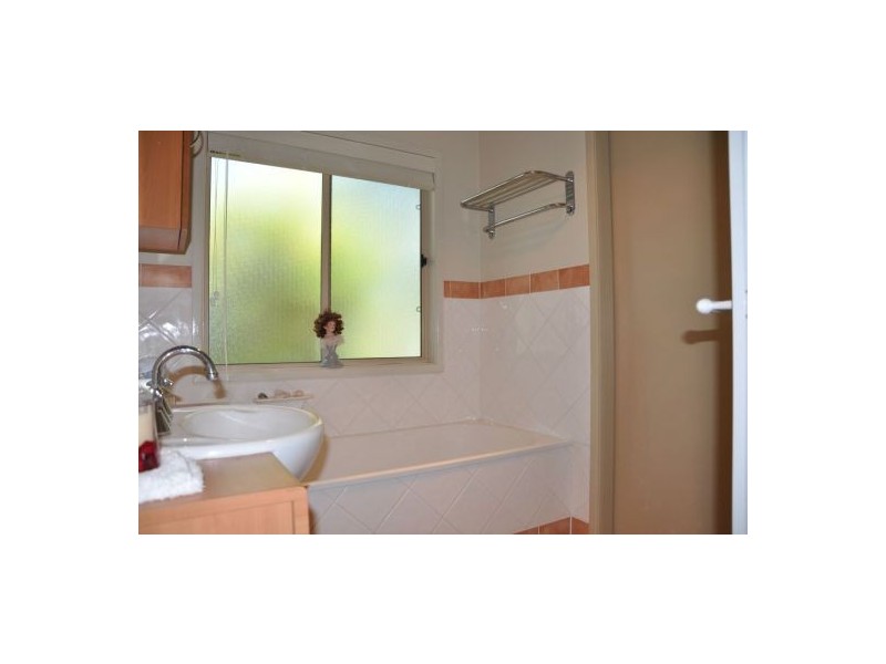 14. Kandoo Street, Pacific Paradise QLD 4564