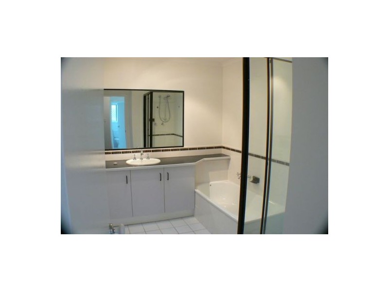 1/27 Yango Street, Pacific Paradise QLD 4564