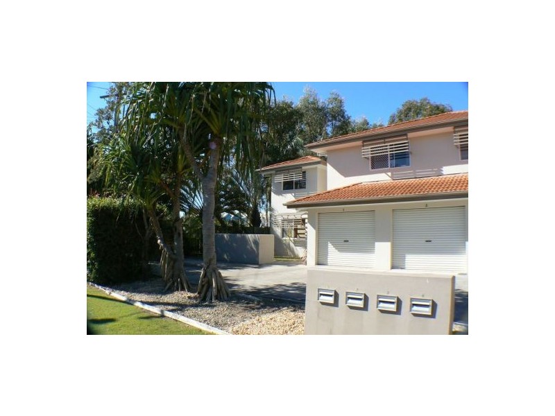 1/1 Moomba Street, Pacific Paradise QLD 4564