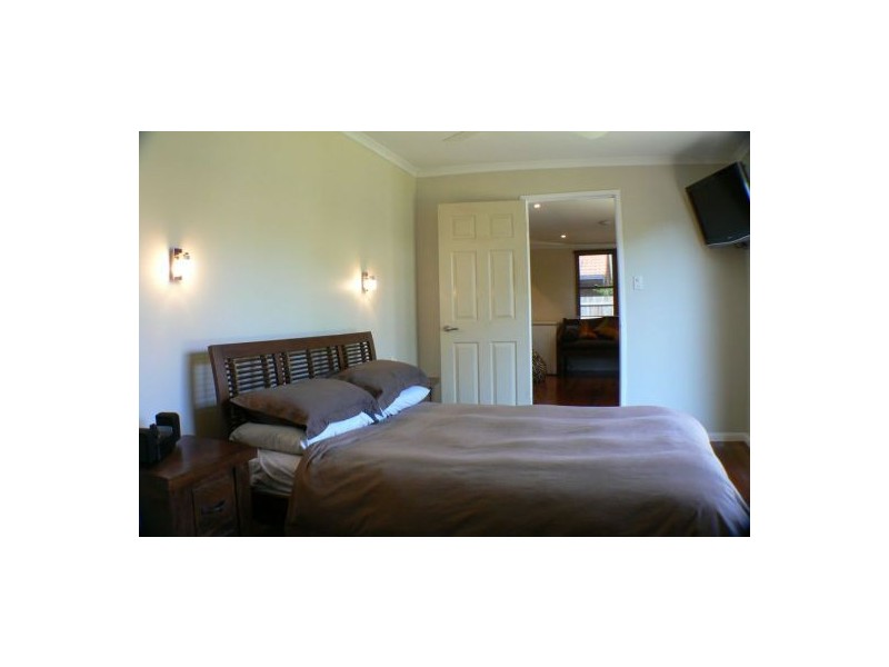 32 Yango Street, Pacific Paradise QLD 4564