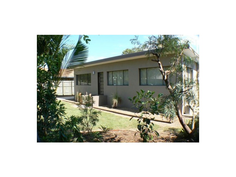 32 Yango Street, Pacific Paradise QLD 4564