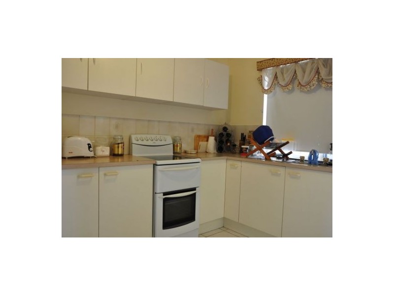 2-11 Kowonga Street, Pacific Paradise QLD 4564