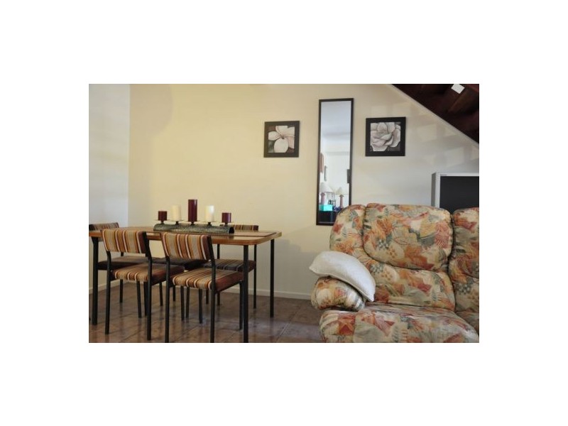 2-11 Kowonga Street, Pacific Paradise QLD 4564