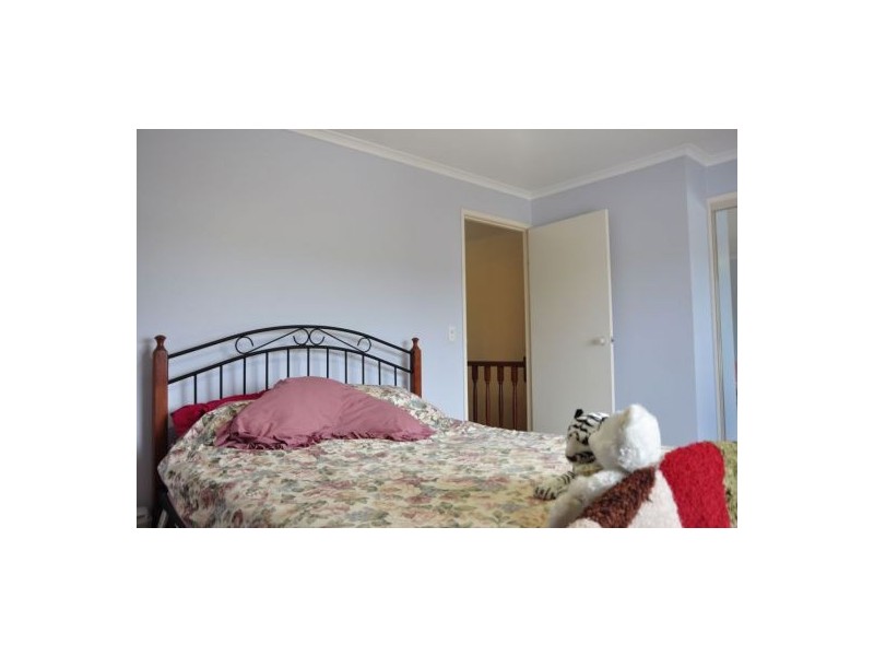 2-11 Kowonga Street, Pacific Paradise QLD 4564