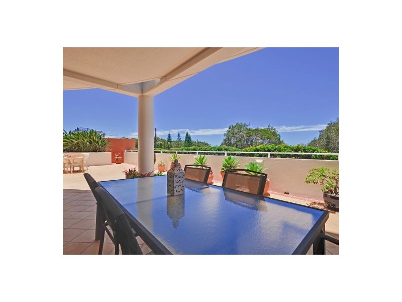 9/15 Mudjimba Esplanade, Mudjimba QLD 4564