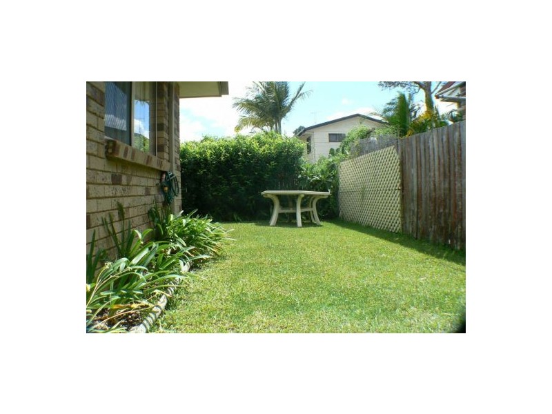 2/25 Yango Street, Pacific Paradise QLD 4564