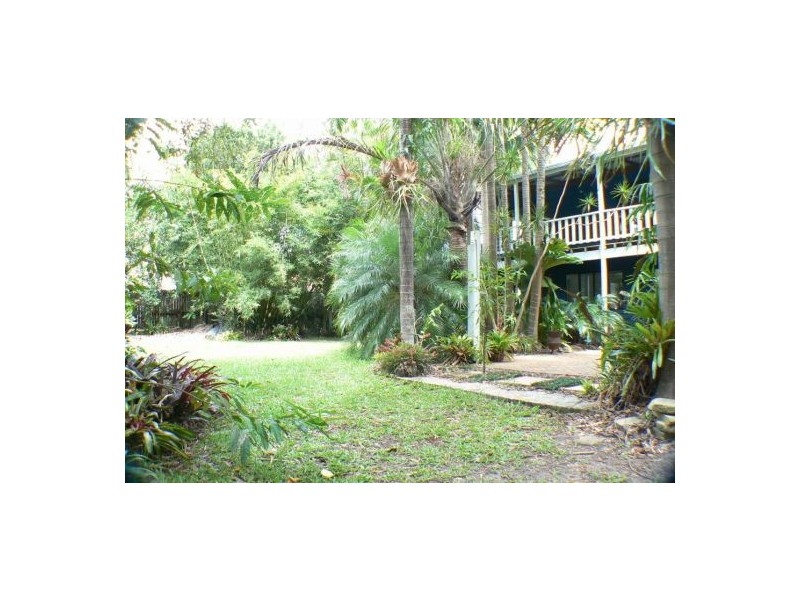 7-9 Bando Street, Pacific Paradise QLD 4564