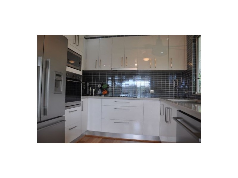 58 Lows Dr, Pacific Paradise QLD 4564