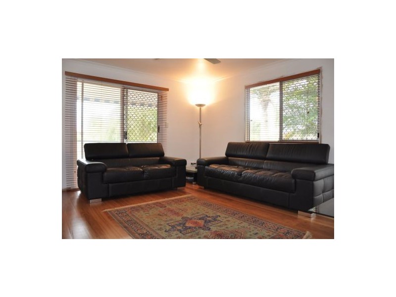 58 Lows Dr, Pacific Paradise QLD 4564