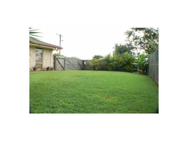 30 Yango St, Pacific Paradise QLD 4564