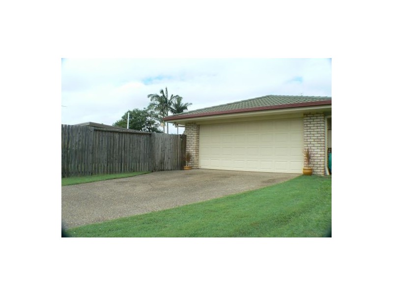 30 Yango St, Pacific Paradise QLD 4564