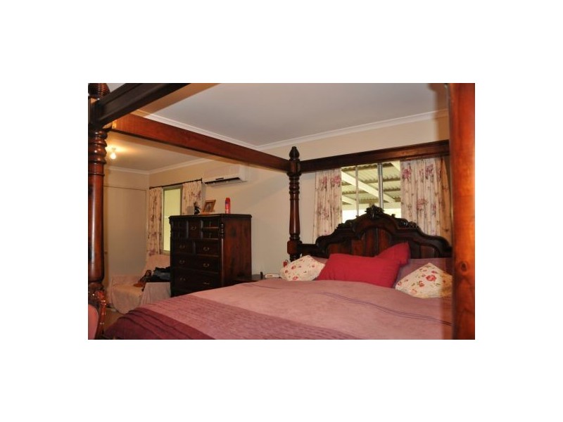 238 Godfreys Rd, Bli Bli QLD 4560