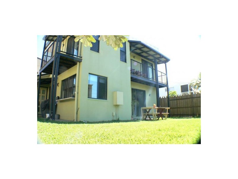 1/123 Keith Royal Drive, Marcoola QLD 4564