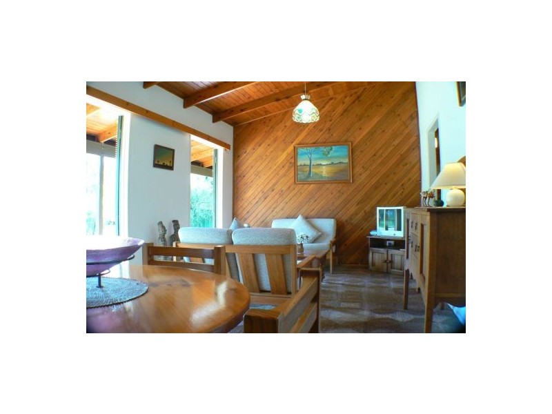 19 Currawong Street, Mudjimba QLD 4564