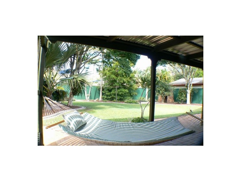 19 Currawong Street, Mudjimba QLD 4564