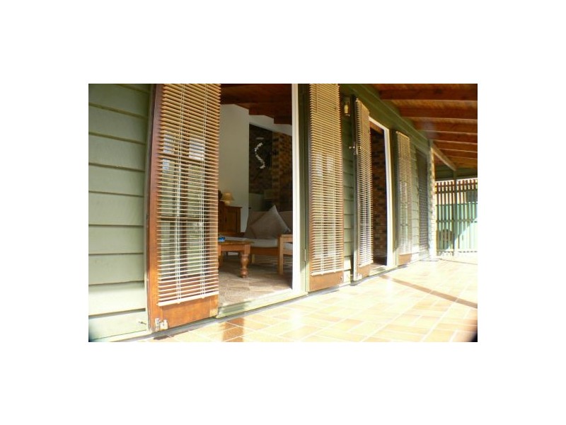 19 Currawong Street, Mudjimba QLD 4564