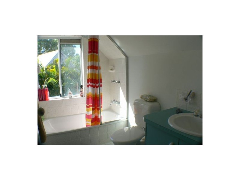 2/72 Keith Royal Drive, Marcoola QLD 4564