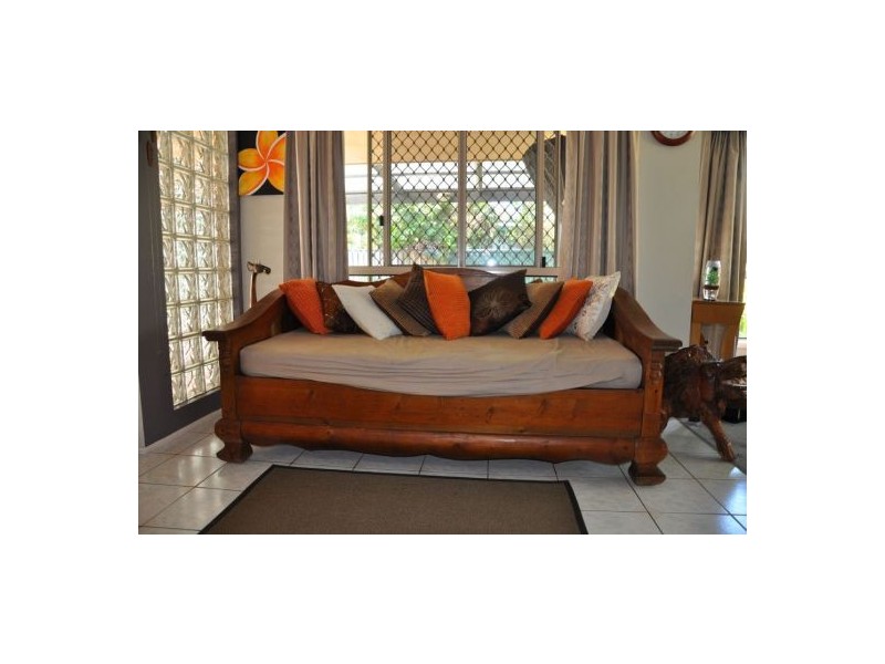 54 Bando St, Pacific Paradise QLD 4564