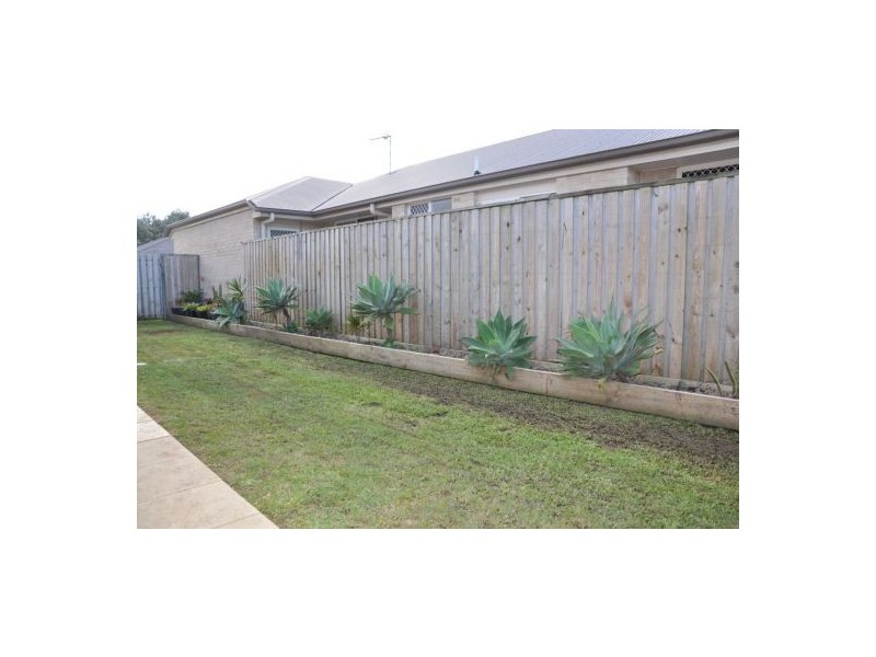 10 Macleay Cr, Pacific Paradise QLD 4564