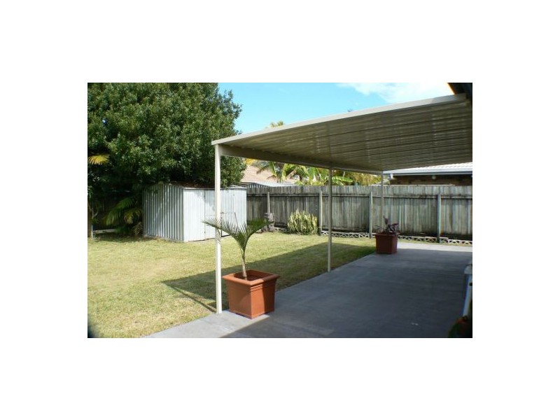 27 Namba Street, Pacific Paradise QLD 4564