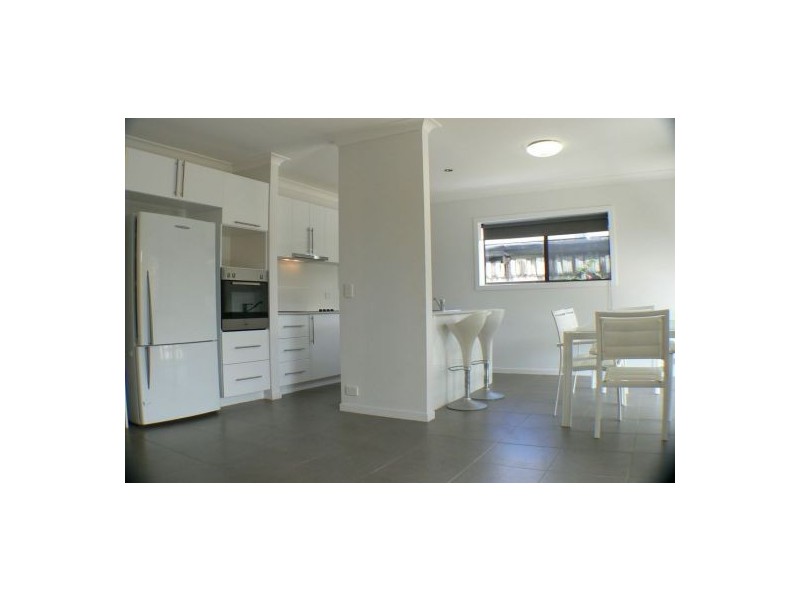 27 Namba Street, Pacific Paradise QLD 4564