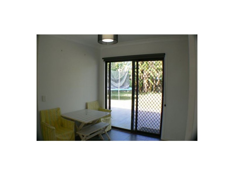 27 Namba Street, Pacific Paradise QLD 4564