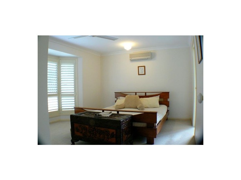 35 Kowonga Street, Pacific Paradise QLD 4564