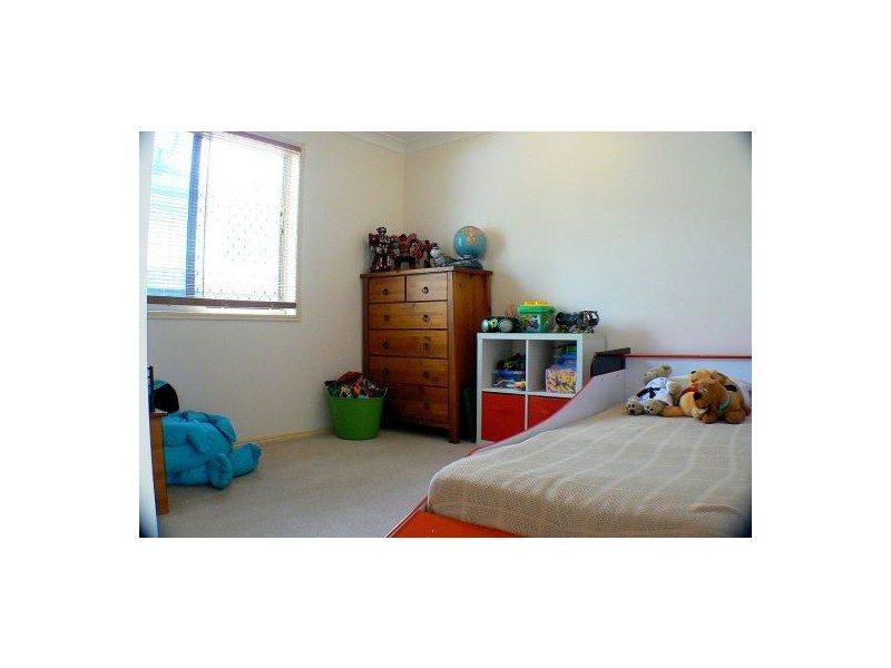 35 Kowonga Street, Pacific Paradise QLD 4564