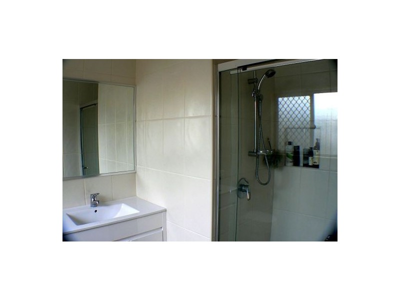 35 Kowonga Street, Pacific Paradise QLD 4564