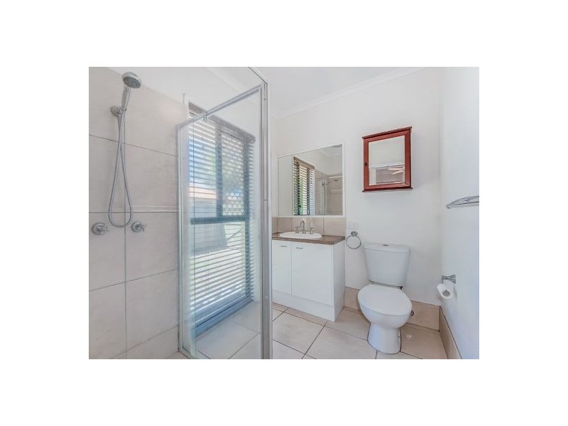 24 Wattlebird Drive, Twin Waters QLD 4564
