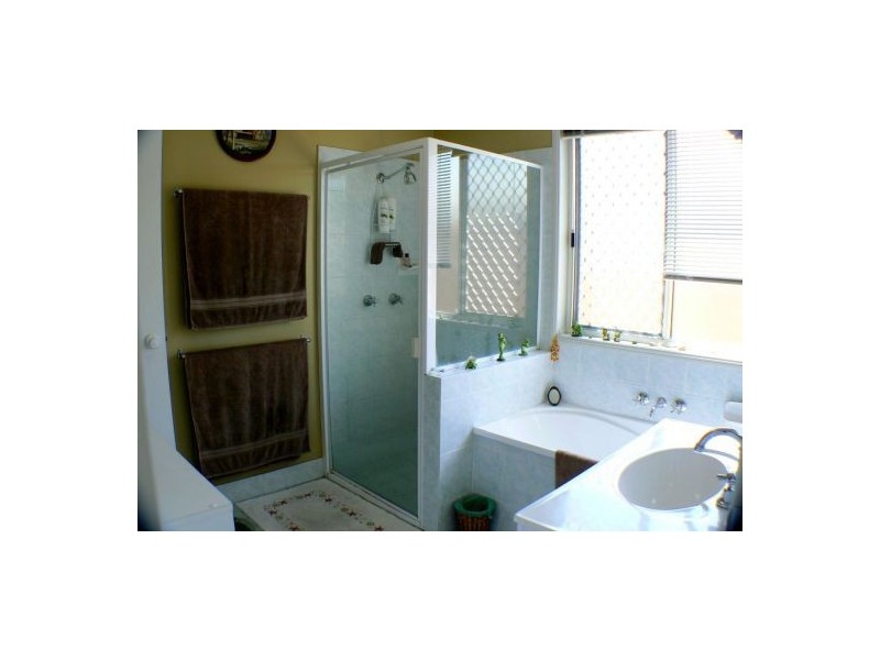 1/24 Lows Drive, Pacific Paradise QLD 4564