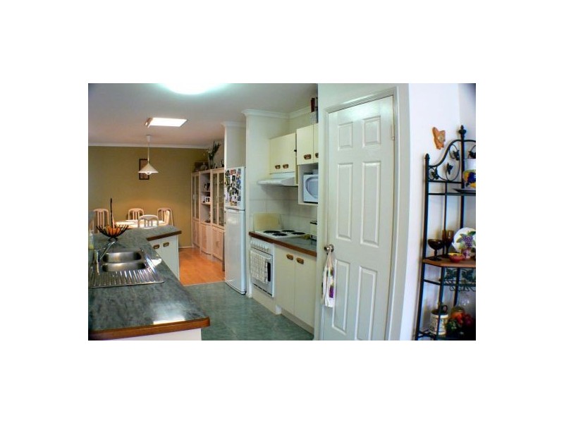 1/24 Lows Drive, Pacific Paradise QLD 4564