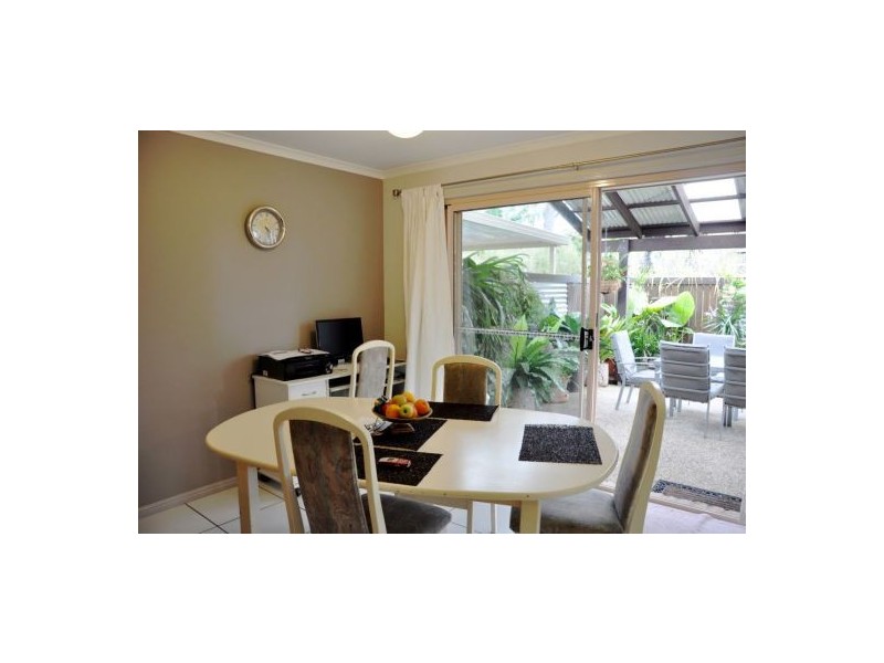 2/15 Wywong Stret, Pacific Paradise QLD 4564