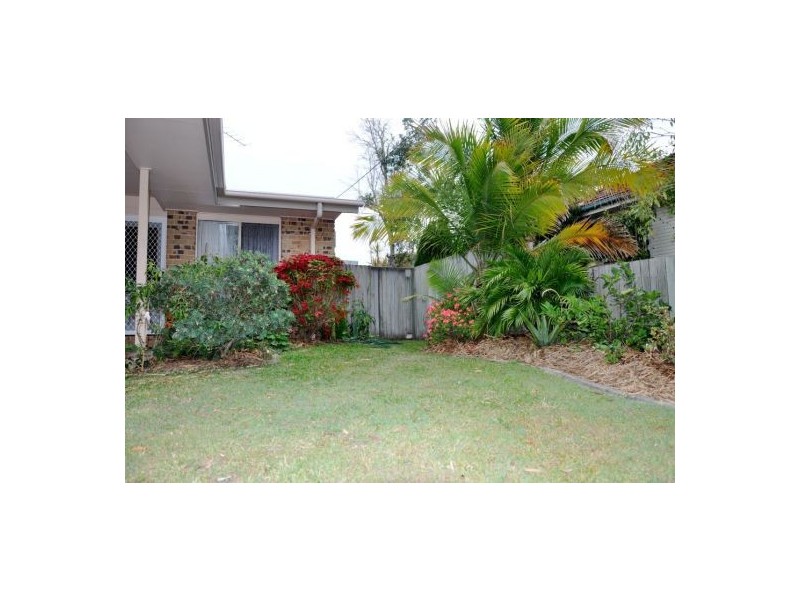 2/15 Wywong Stret, Pacific Paradise QLD 4564