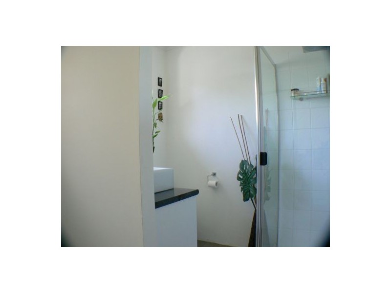 2 26 Kandoo Street, Pacific Paradise QLD 4564