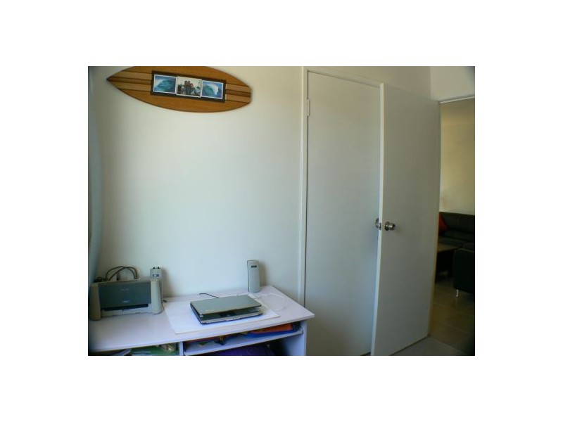 2 26 Kandoo Street, Pacific Paradise QLD 4564