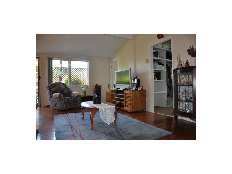 15 Kowonga Street, Pacific Paradise QLD 4564