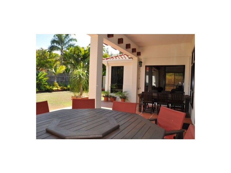 3 Quay Ct, Twin Waters QLD 4564