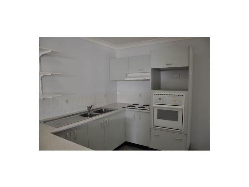 2/13 Gayome Street, Pacific Paradise QLD 4564