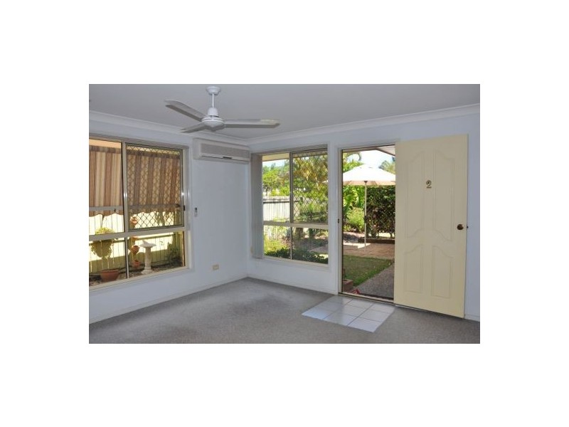 2/13 Gayome Street, Pacific Paradise QLD 4564